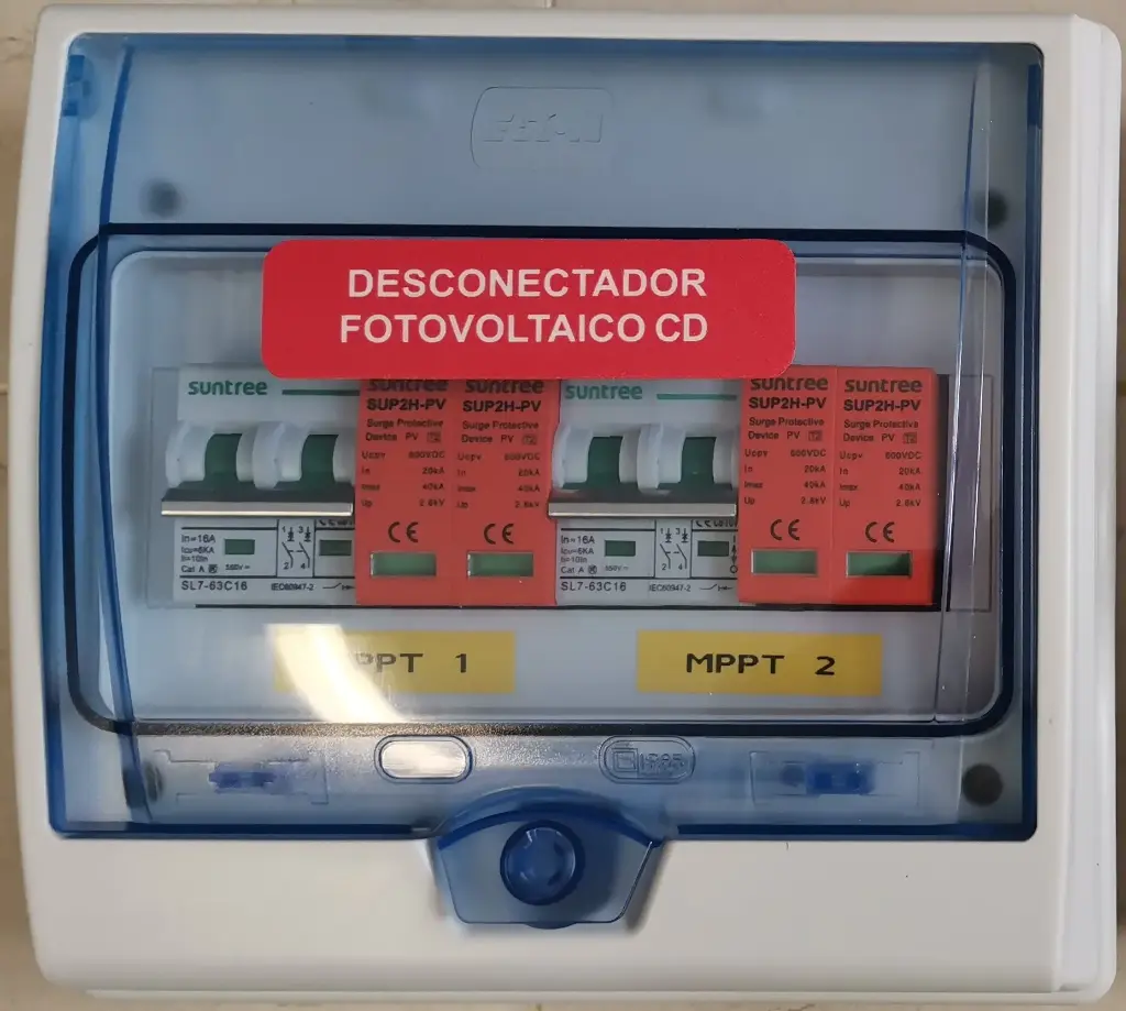 Caja Interruptor y Supresor 600v de Corriente Directa 3 Strings